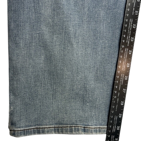 Maurices MidRise Jeans Straight Leg Light Wash 5 Pocket Blue Denim Plus Size 22W - Picture 13 of 13
